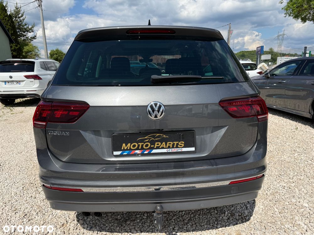 Volkswagen Tiguan - 2