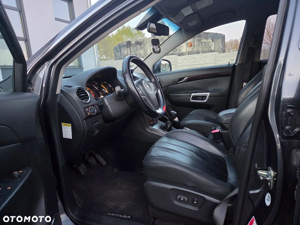 Opel Antara 2.0 CDTI 4x4 Navi - 11
