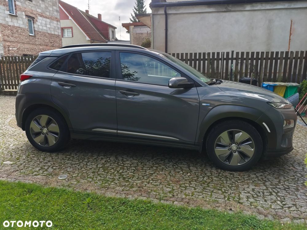 Hyundai Kona 64kWh Style - 4
