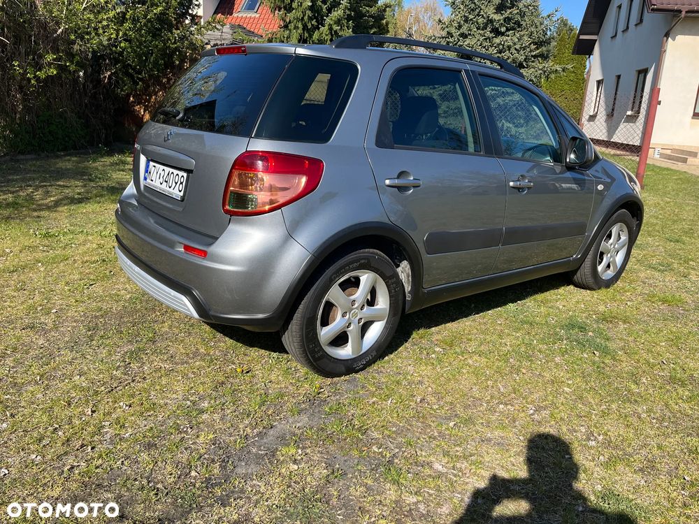 Suzuki SX4 1.6 VVT 4x2 Comfort - 38