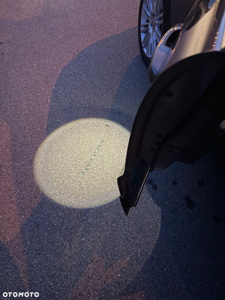 Jaguar F-Pace 2.0 i4D AWD R-Sport - 13