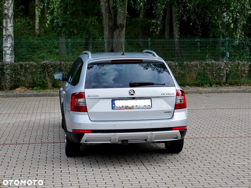Skoda Octavia 2.0 TDI 4x4 DSG Scout - 5