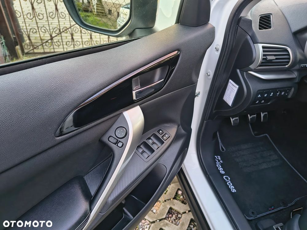 Mitsubishi Eclipse Cross 1.5 T GPF Invite Plus - 10