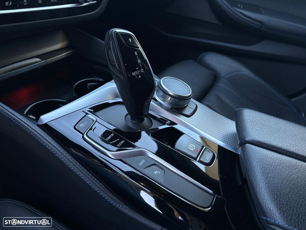 BMW 530 e iPerformance Pack M - 13