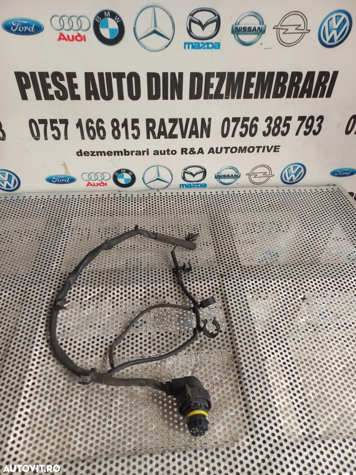 Mufa Cutie Viteze Audi Vw 3.0 Tdi Euro 5 Cod Cutie MXU An 2010-2011-2012-2013-2014-2015-2016-2017 Dezmembrez Audi A8 4H D4 3.0 Tdi Quattro Motor CDT Cutie MXU Volan Stanga - Dezmembrari Arad - 2