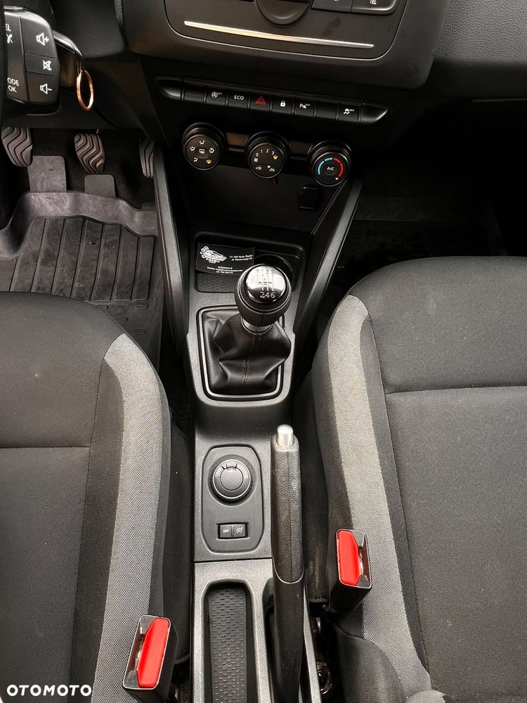 Dacia Duster 1.5 Blue dCi Comfort 4WD EU6d - 23