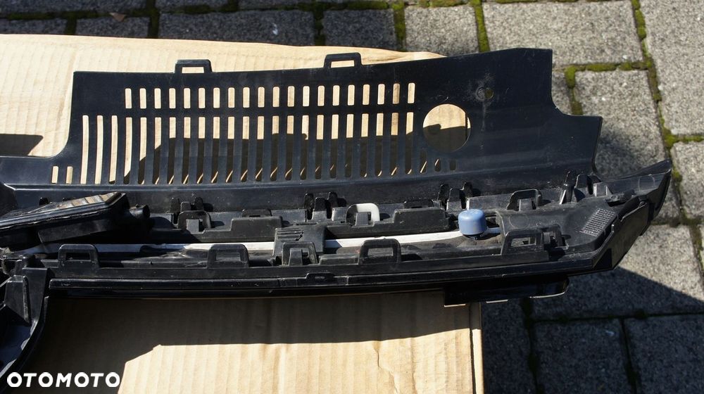 PRZEDNI ZDERZAK GRILL VW GOLF VIII 8 GTI 5H0 - 14