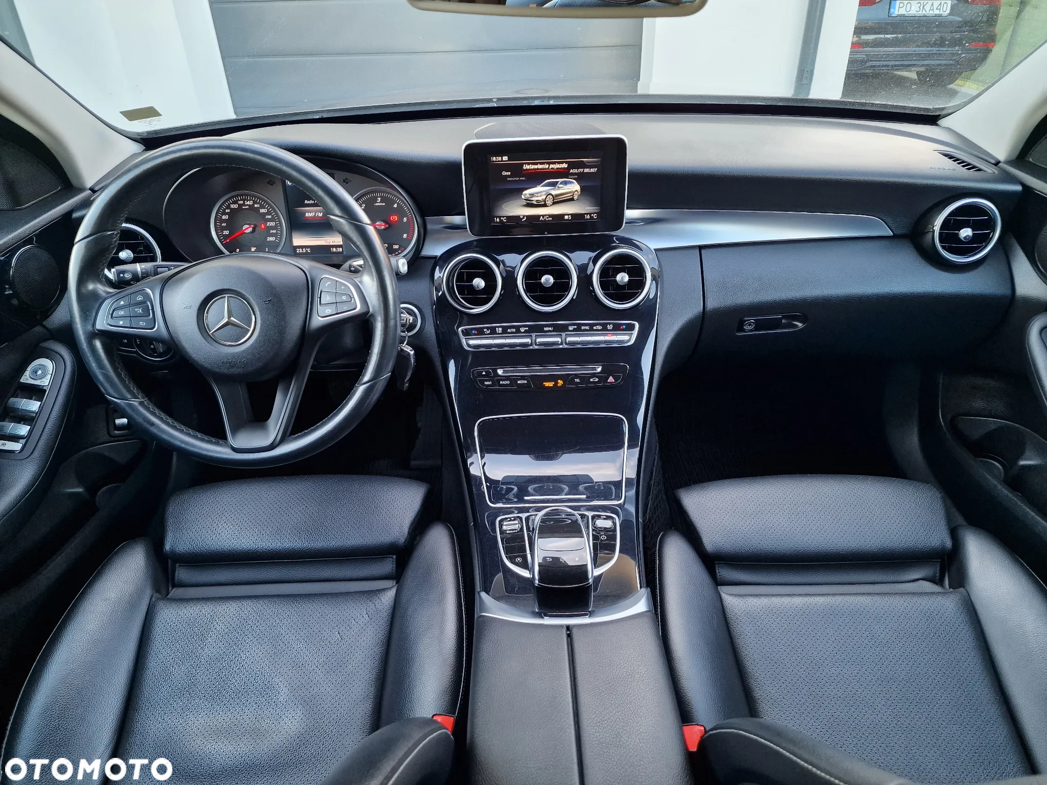Mercedes-Benz Klasa C 200 (BlueTEC) d T 7G-TRONIC Exclusive - 30