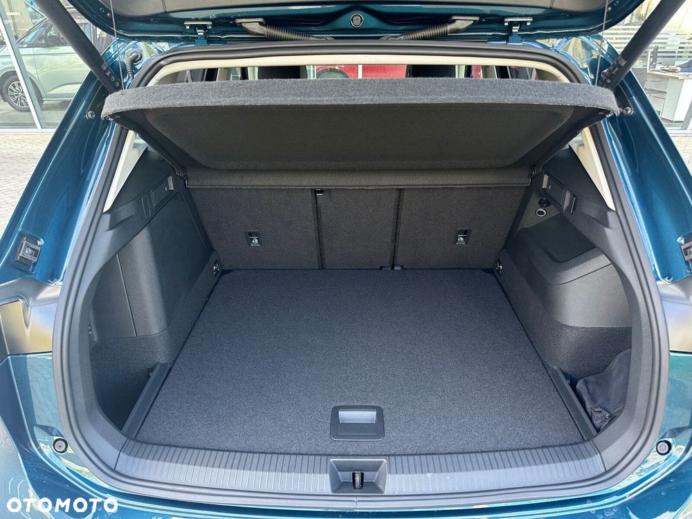 Volkswagen Tiguan - 31