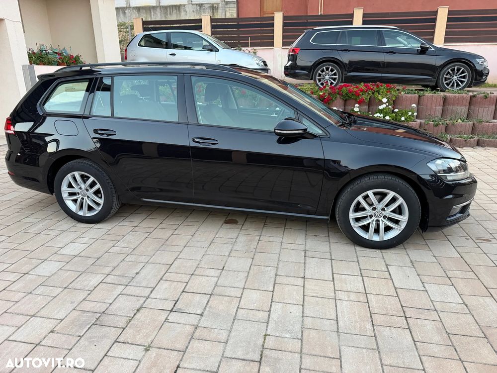 Volkswagen Golf 1.6 TDI DPF Comfortline - 14