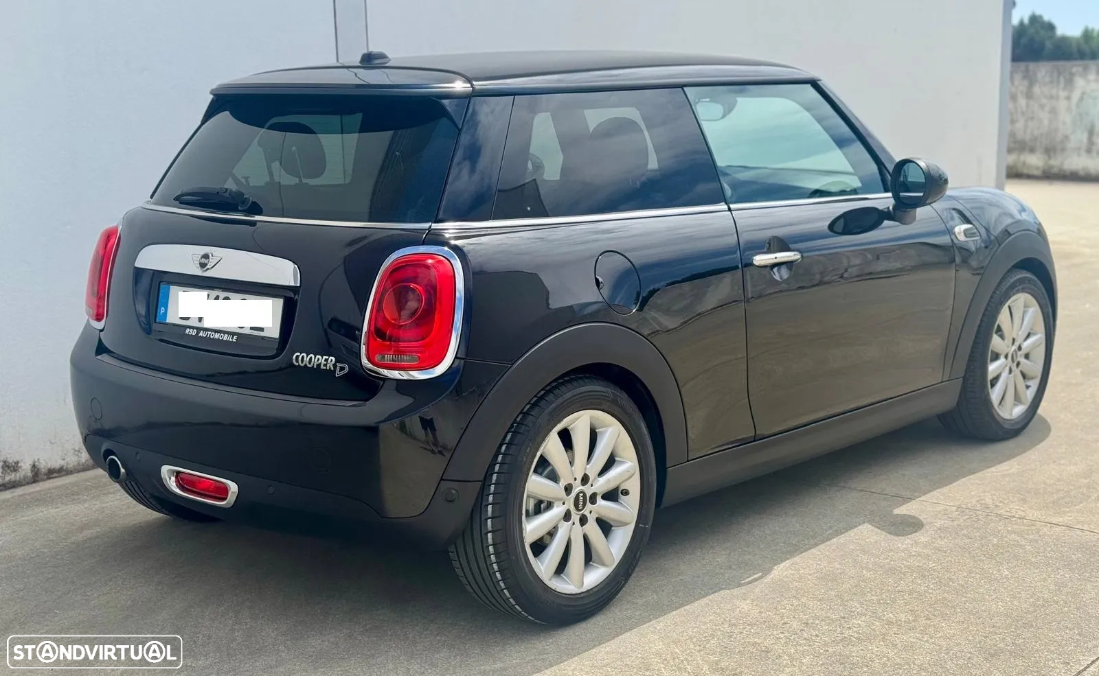 MINI 3 Portas Cooper D - 3