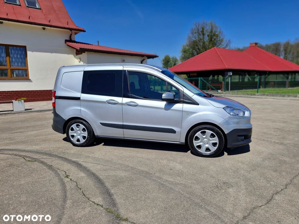 Ford Transit Courier Trend - 35