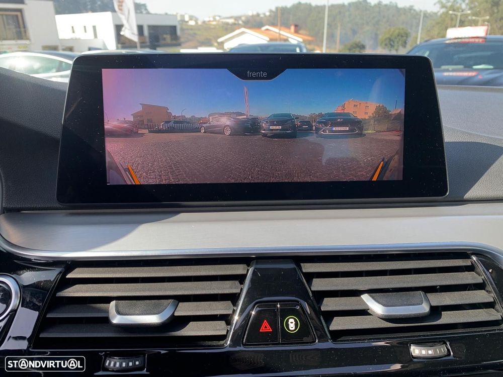 BMW 518 d Pack M Auto - 33