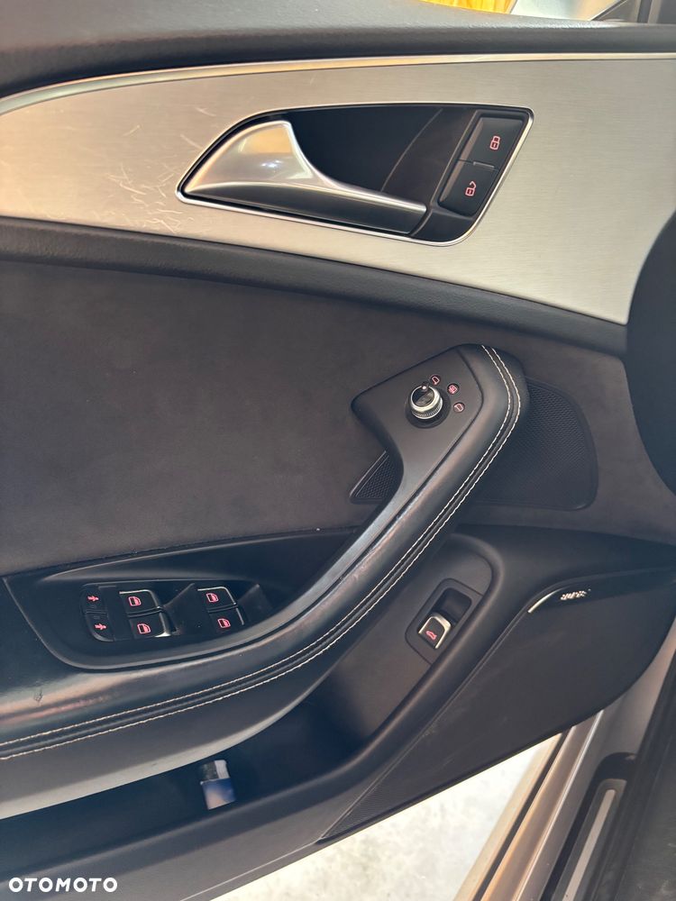 Audi A6 Avant 3.0 TDI Quattro S tronic - 23