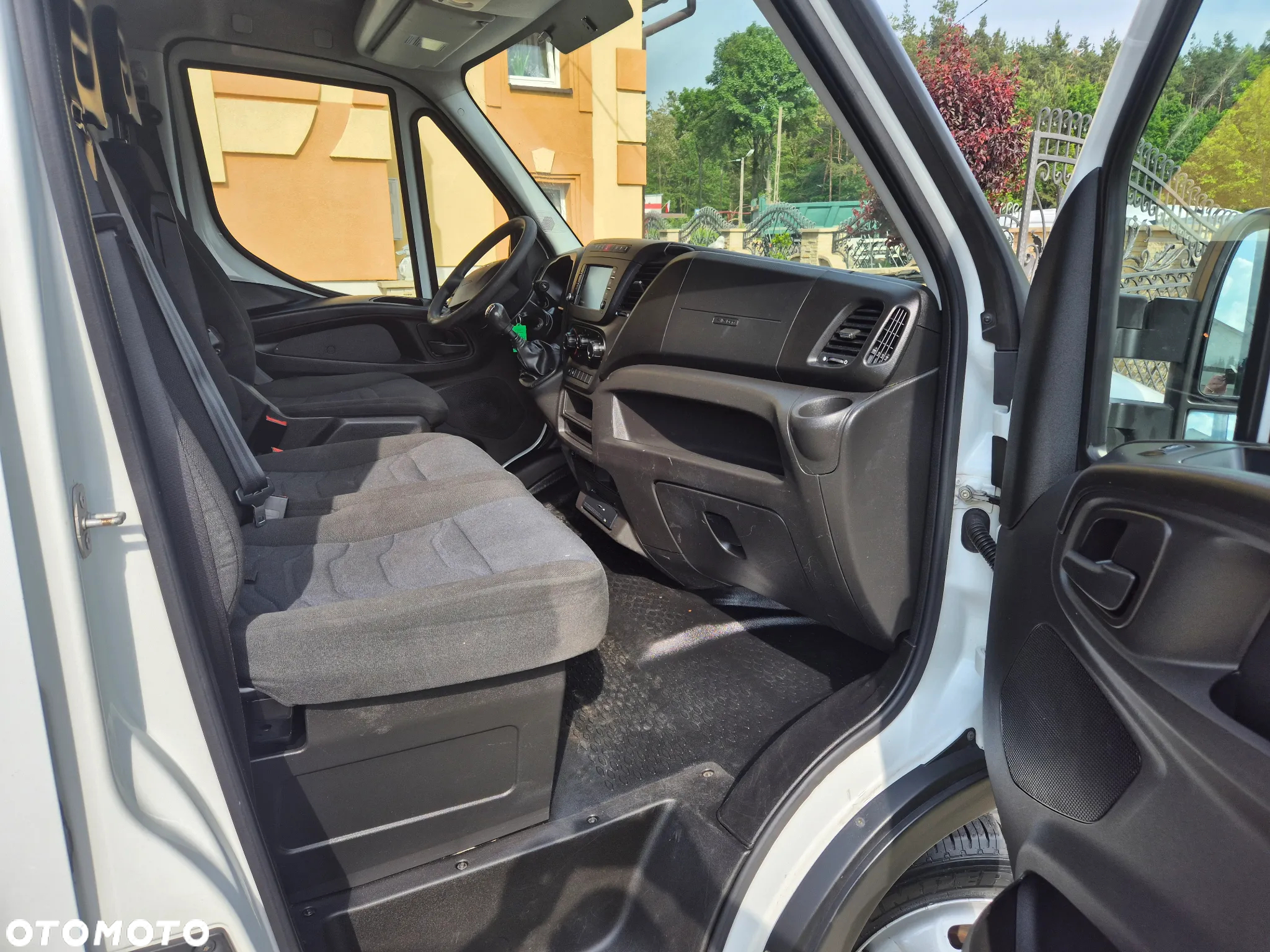 Iveco DAILY 35C14 L3H2 Kamery BLIZNIAK SPROWADZAONY TEMPOMAT - 11