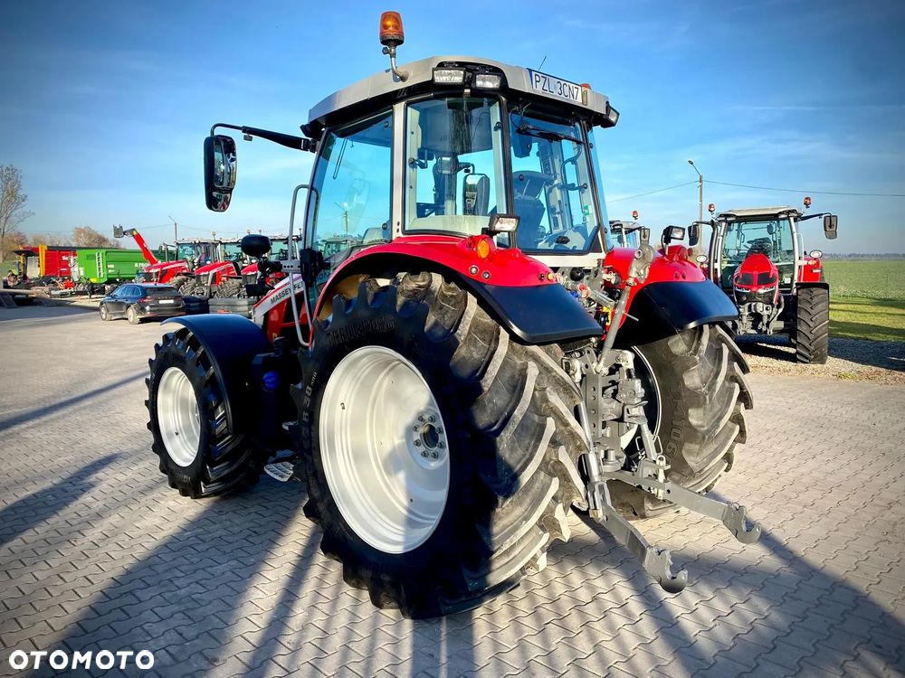 Massey Ferguson 5S.145 Dyna-6 - 3