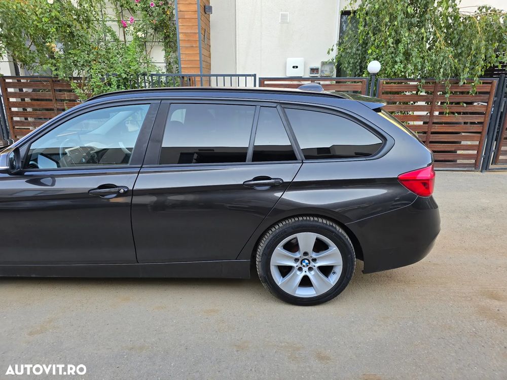 BMW Seria 3 318d Touring Aut. - 19