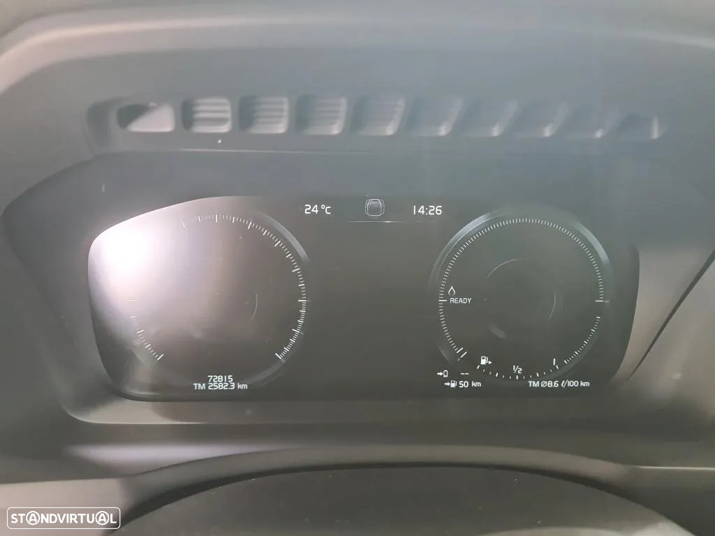 Volvo XC 90 2.0 T8 PHEV Momentum Plus AWD - 8