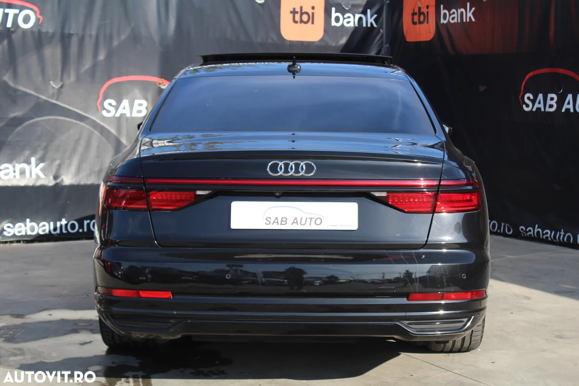 Audi A8 55 TFSI quattro Tiptronic MHEV - 21