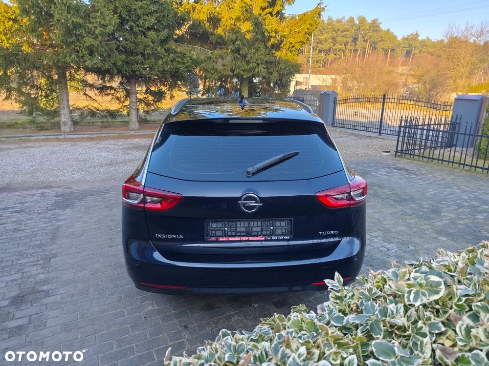 Opel Insignia - 8