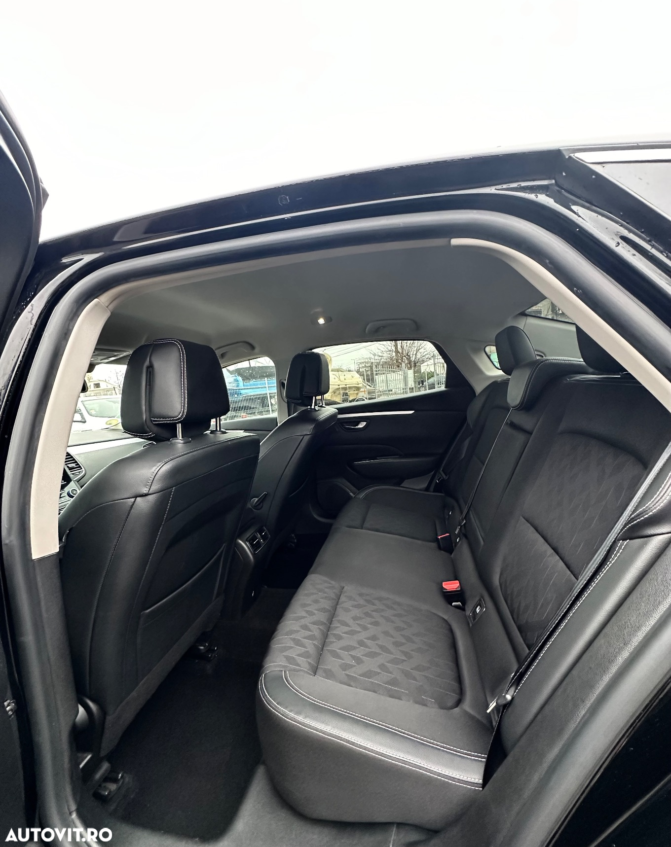 Renault Talisman Grandtour BLUE dCi 160 EDC INTENS - 14