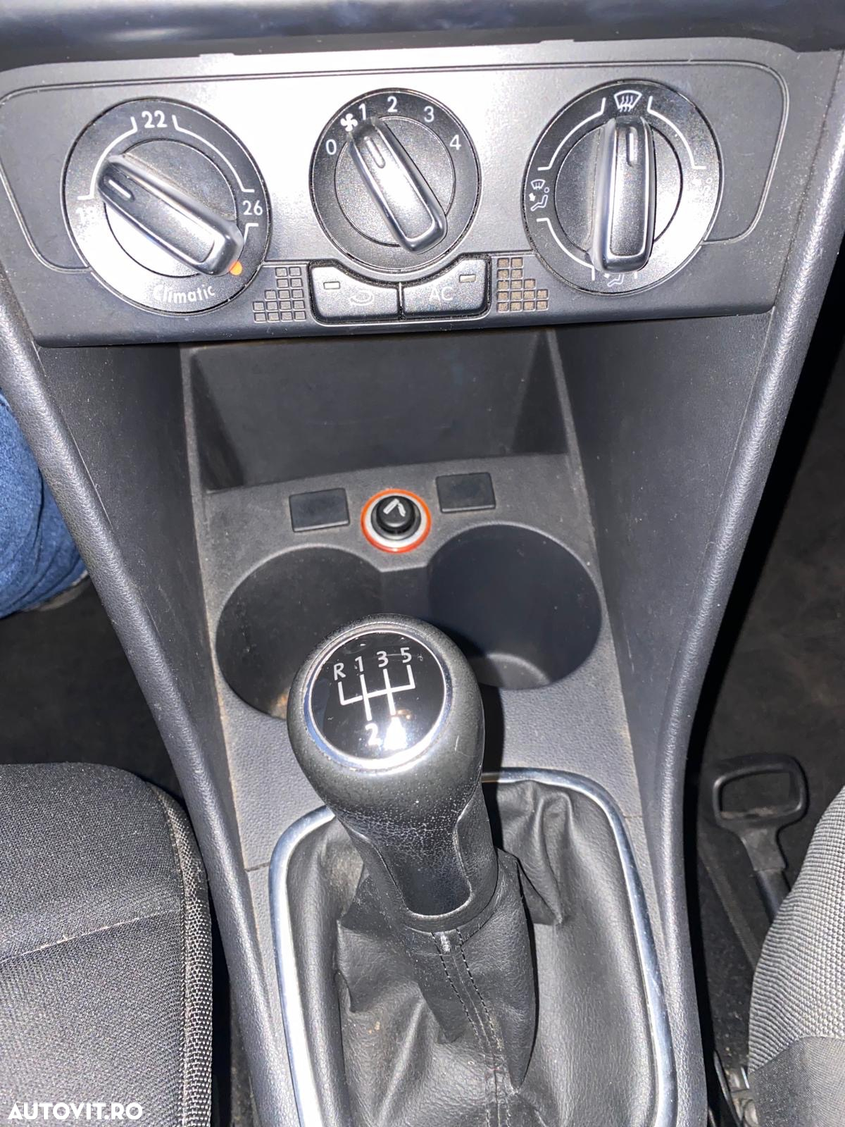 Volkswagen Polo 1.6 TDI CR DPF Comfortline - 18