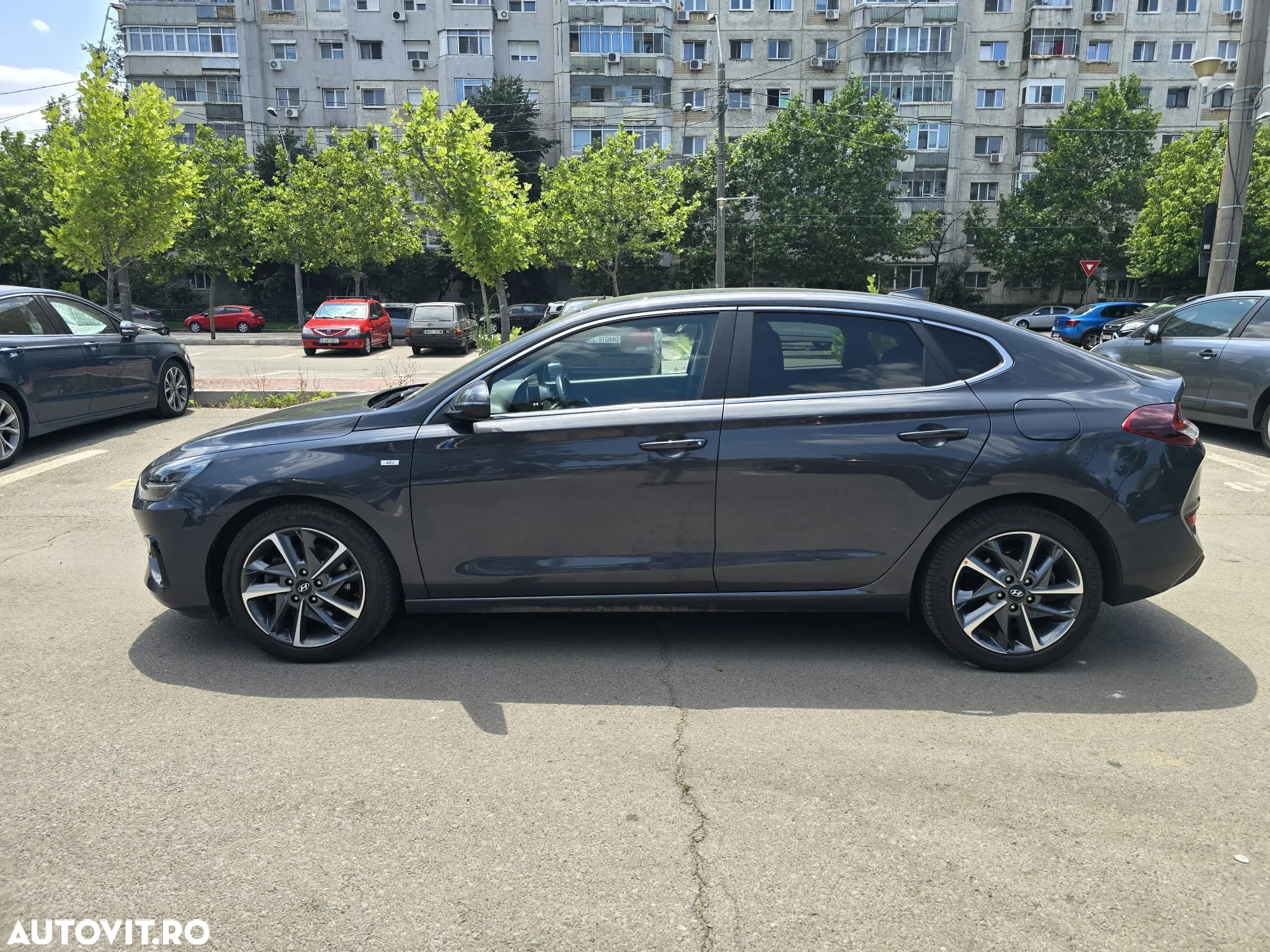 Hyundai i30 Fastback 1.5 T-GDI MHEV 160CP Exclusive - 11