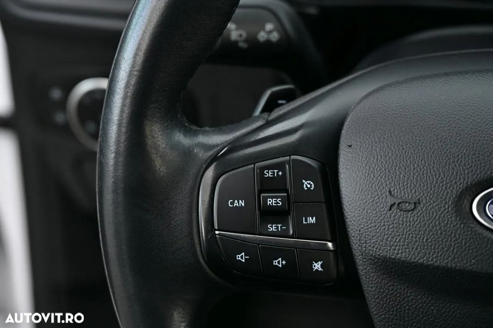 Ford Focus 1.5 EcoBlue Titanium Business - 27