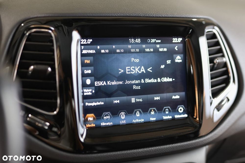 Jeep Compass - 23