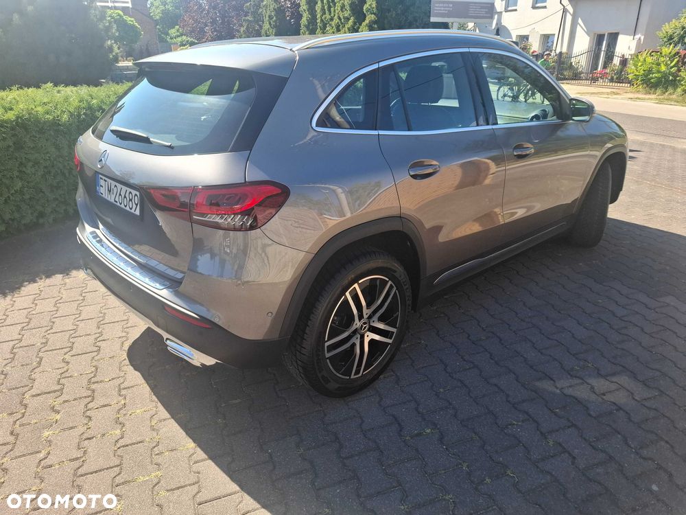 Mercedes-Benz GLA - 3