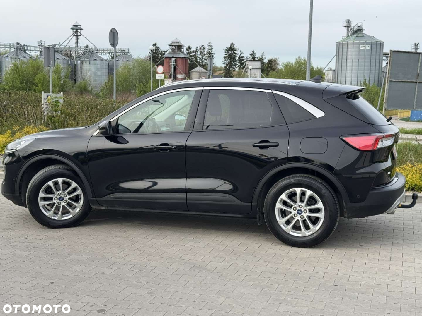 Ford Kuga 2.0 EcoBlue AWD Titanium X - 24