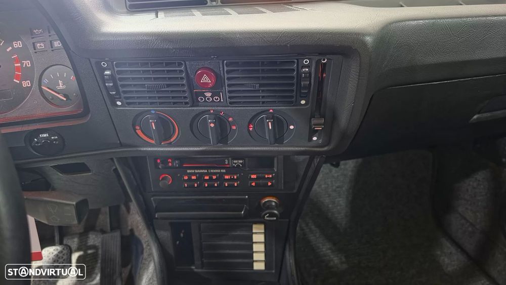 BMW 323 - 36