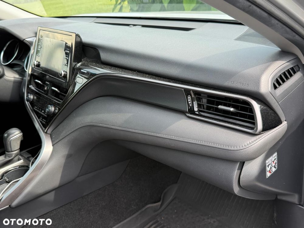 Toyota Camry 2.5 Hybrid Prestige CVT - 18