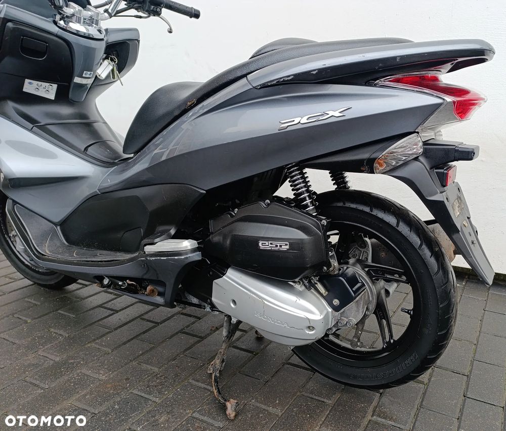 Honda PCX - 19
