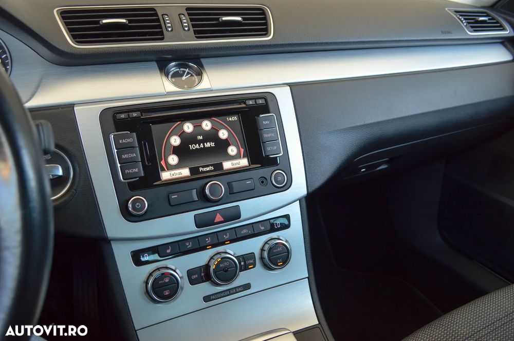 Volkswagen Passat CC 2.0 TDI BlueMotion Technology DSG - 7