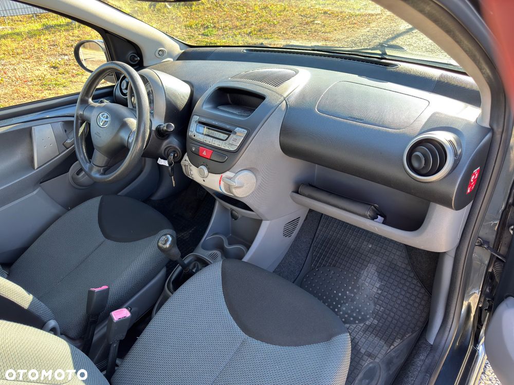 Toyota Aygo 1.0 VVT-i Luna - 27