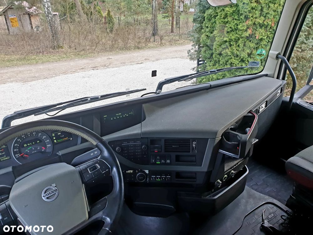 Volvo FH4 - 18