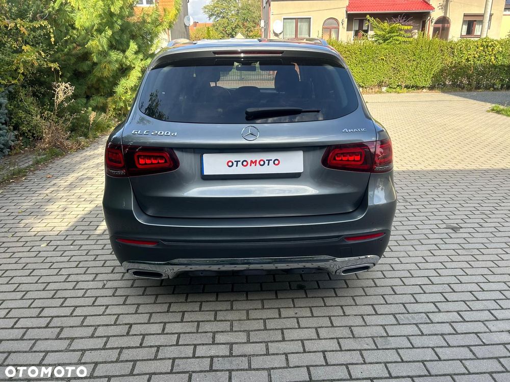 Mercedes-Benz GLC 200 d 4Matic 9G-TRONIC Exclusive - 6