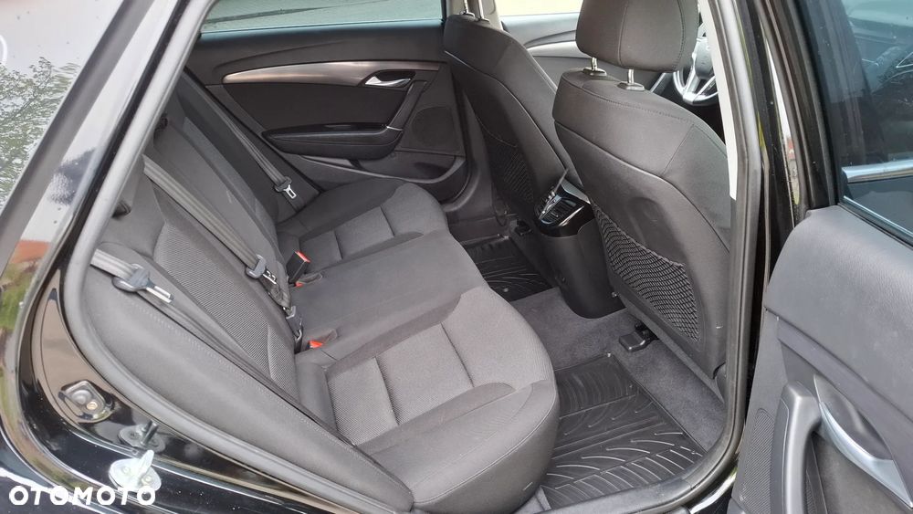 Hyundai i40 Kombi 1.6 Trend - 12