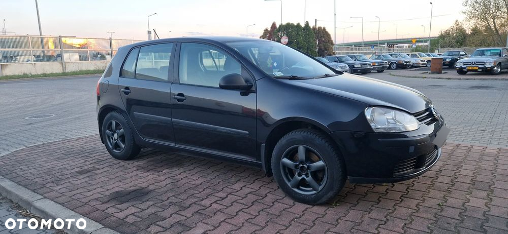 Volkswagen Golf - 3