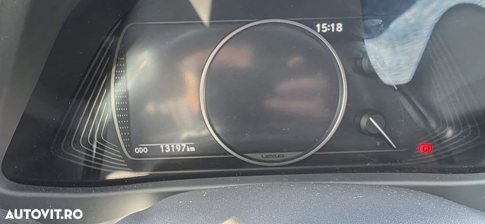 Lexus UX 200 - 14