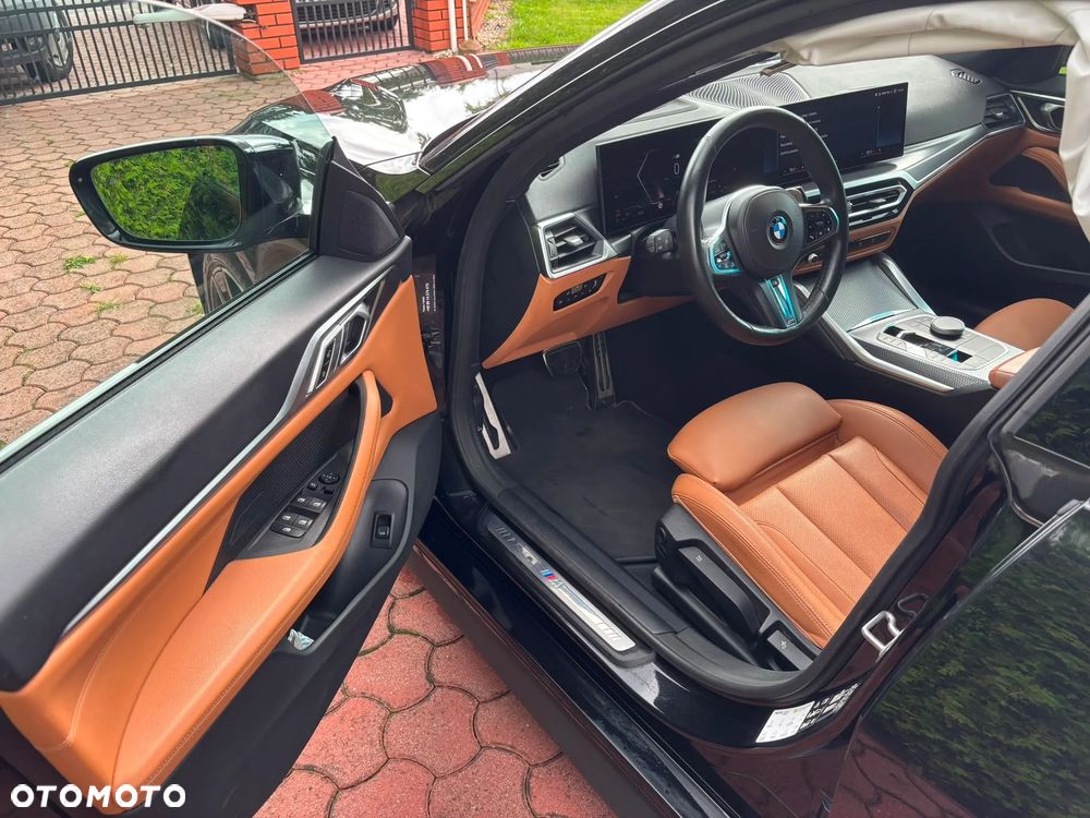 BMW Seria 4 420d xDrive mHEV M Sport - 3