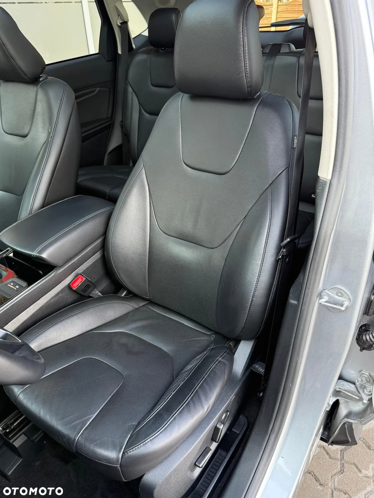 Ford Edge 2.0 EcoBlue Titanium - 23