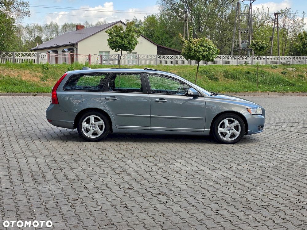 Volvo V50 DPF D2 Summum - 6