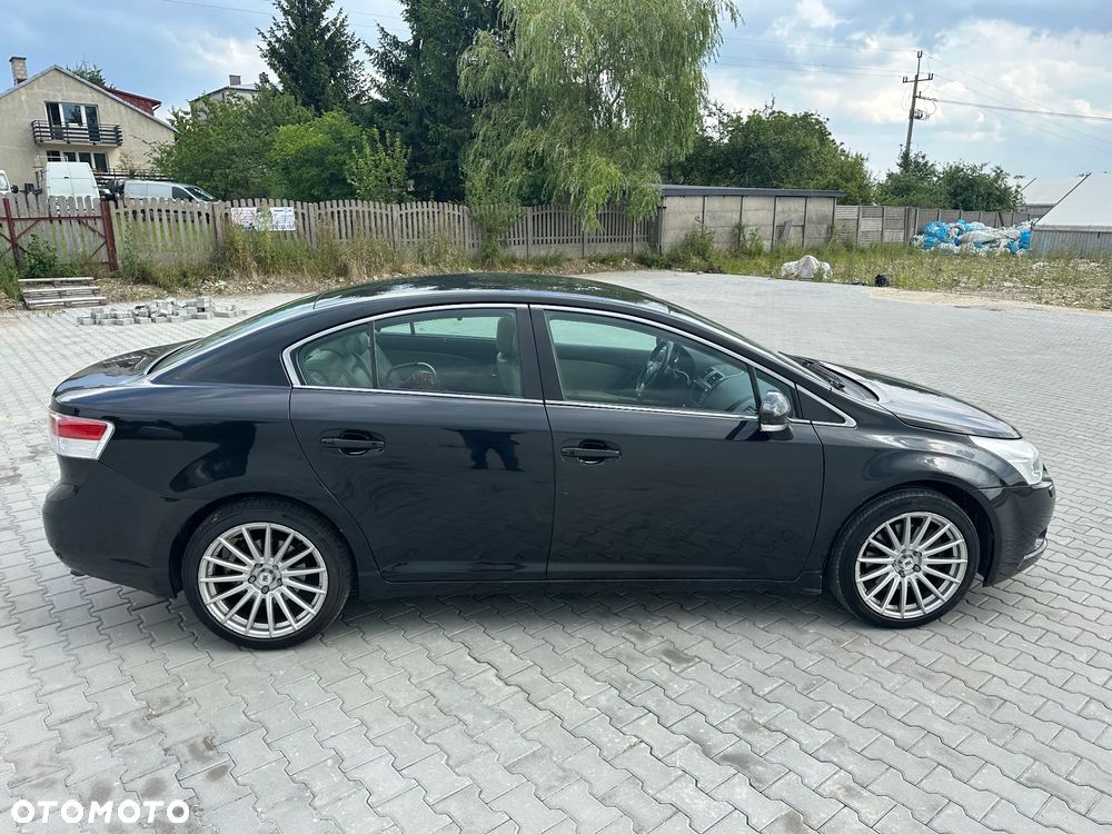Toyota Avensis 2.2 D-4D Life - 21