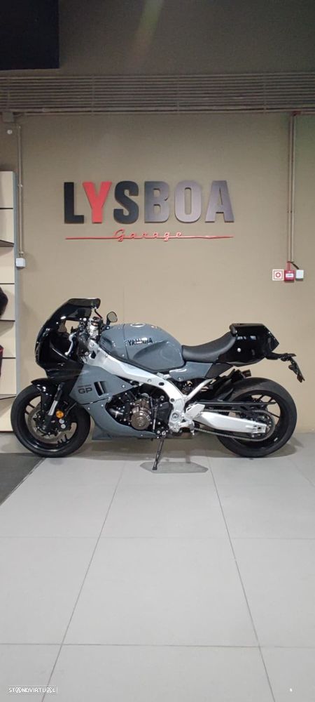 Yamaha XSR 900 GP - 1