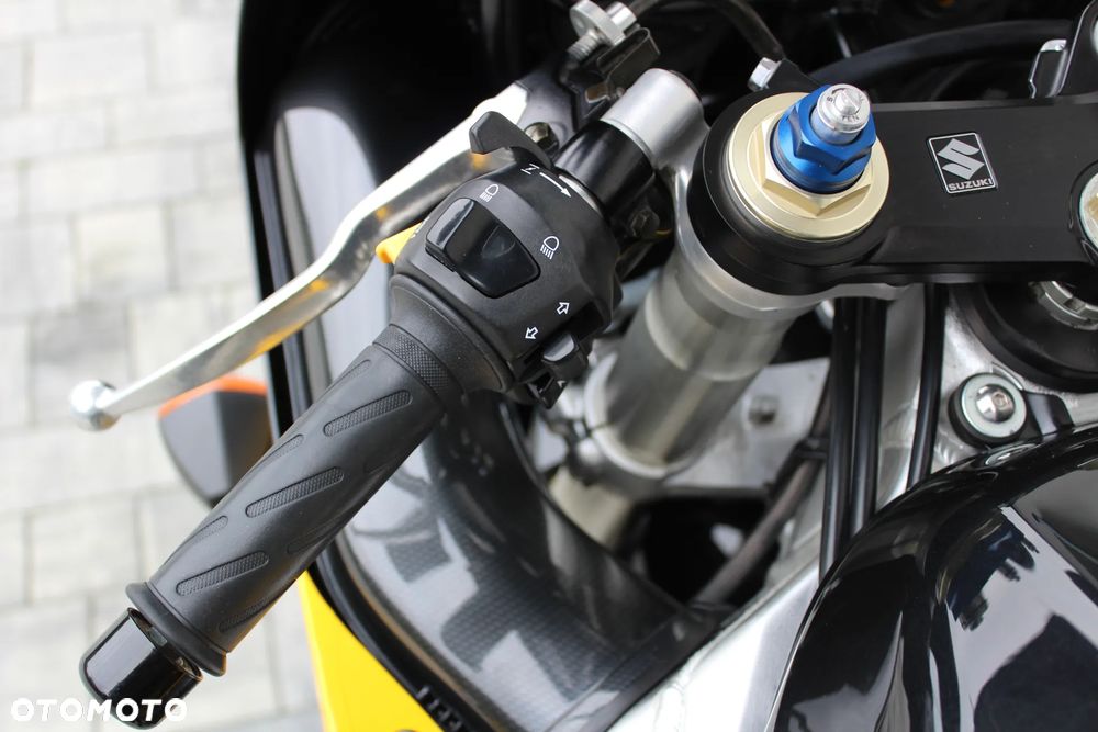 Suzuki GSX-R - 18