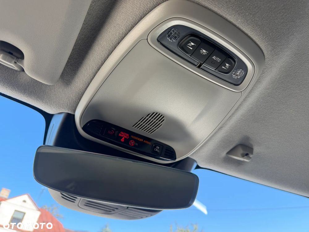 Volvo XC 40 D3 Momentum - 37