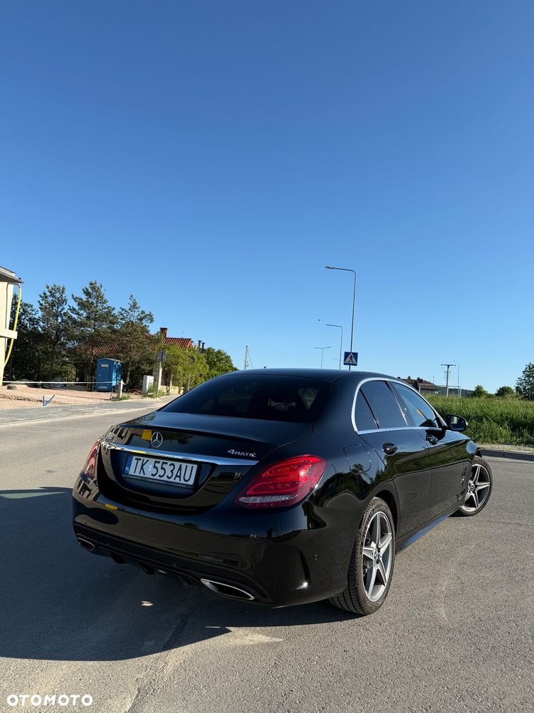 Mercedes-Benz Klasa C 200 4-Matic 9G-TRONIC - 2