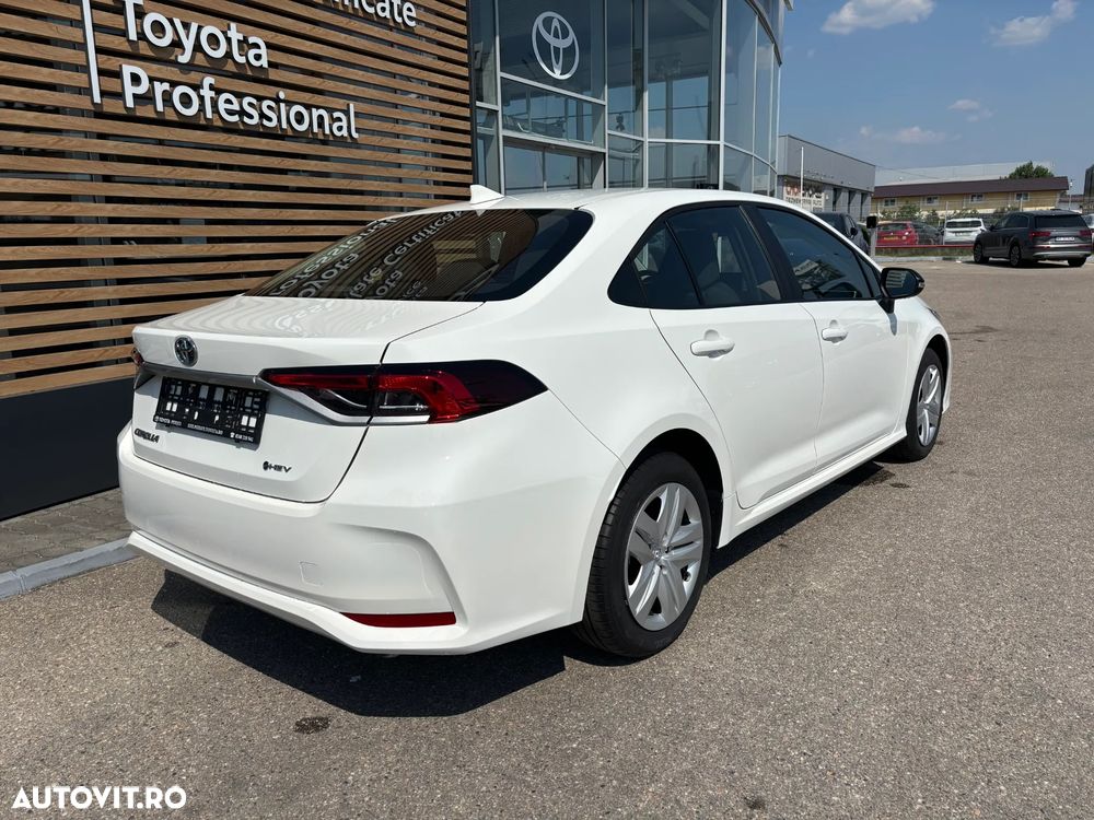 TOYOTA Corolla 2026 — imagine 3